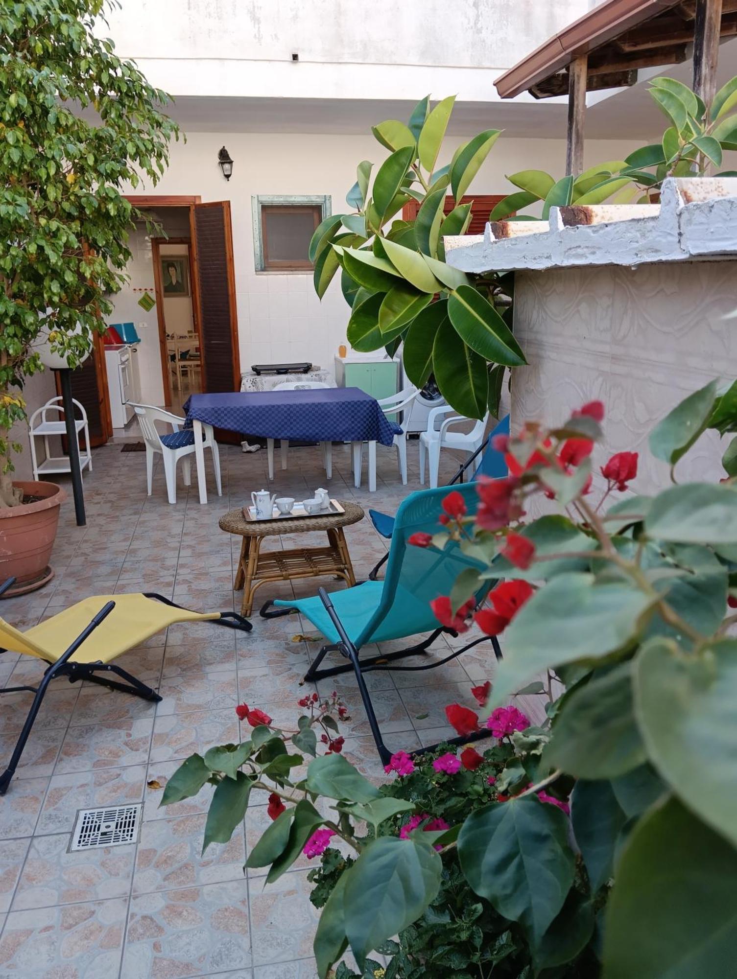 La Casa Del Sole Villa Torre dell'Orso Exteriör bild
